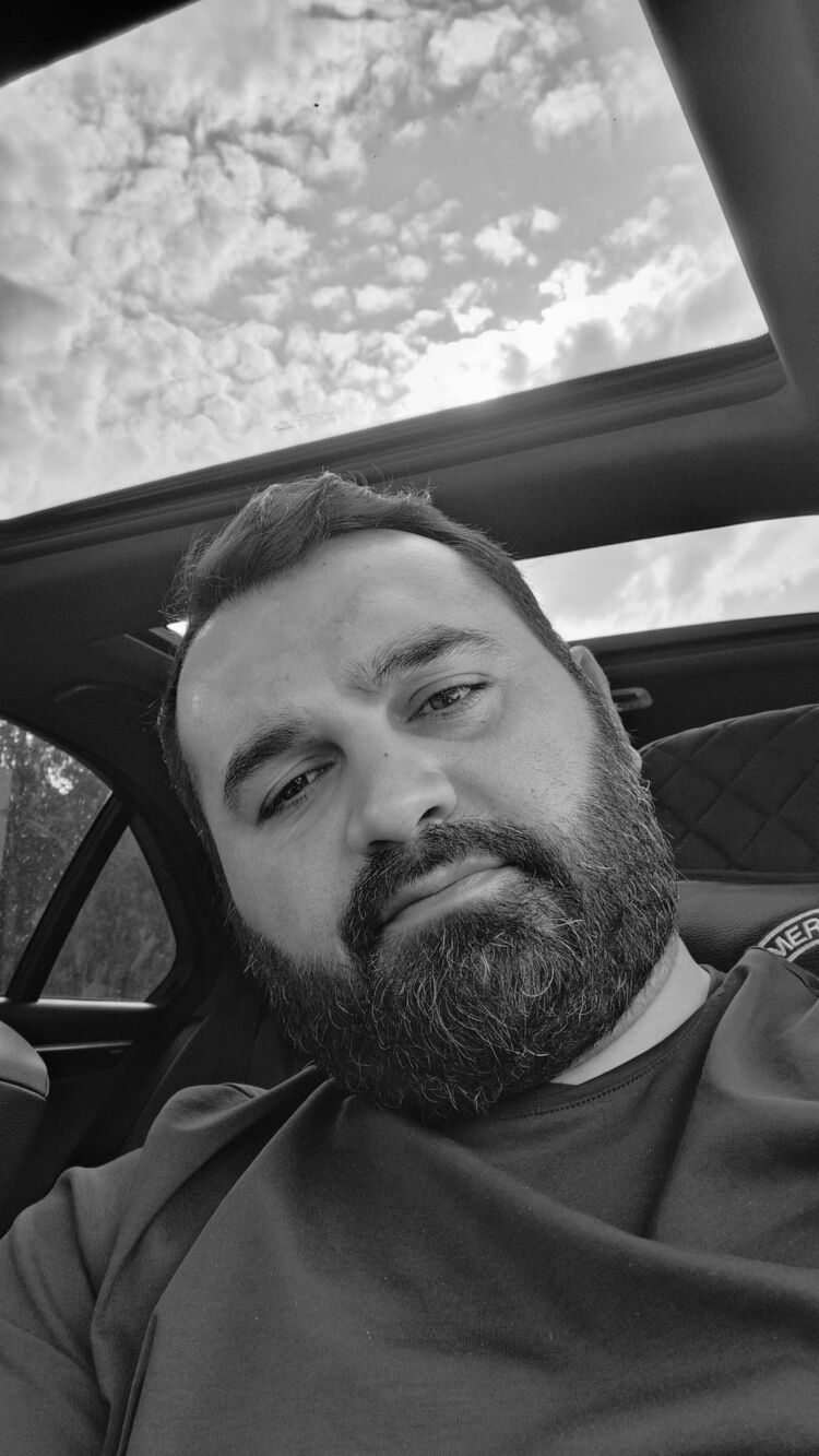 ���� 52424892 ������� ��, 37 ���, ���� ���������� � ����������