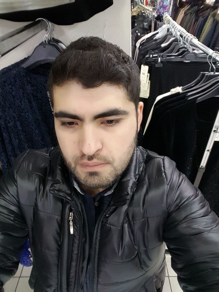  ,   Ruslan, 32 ,   