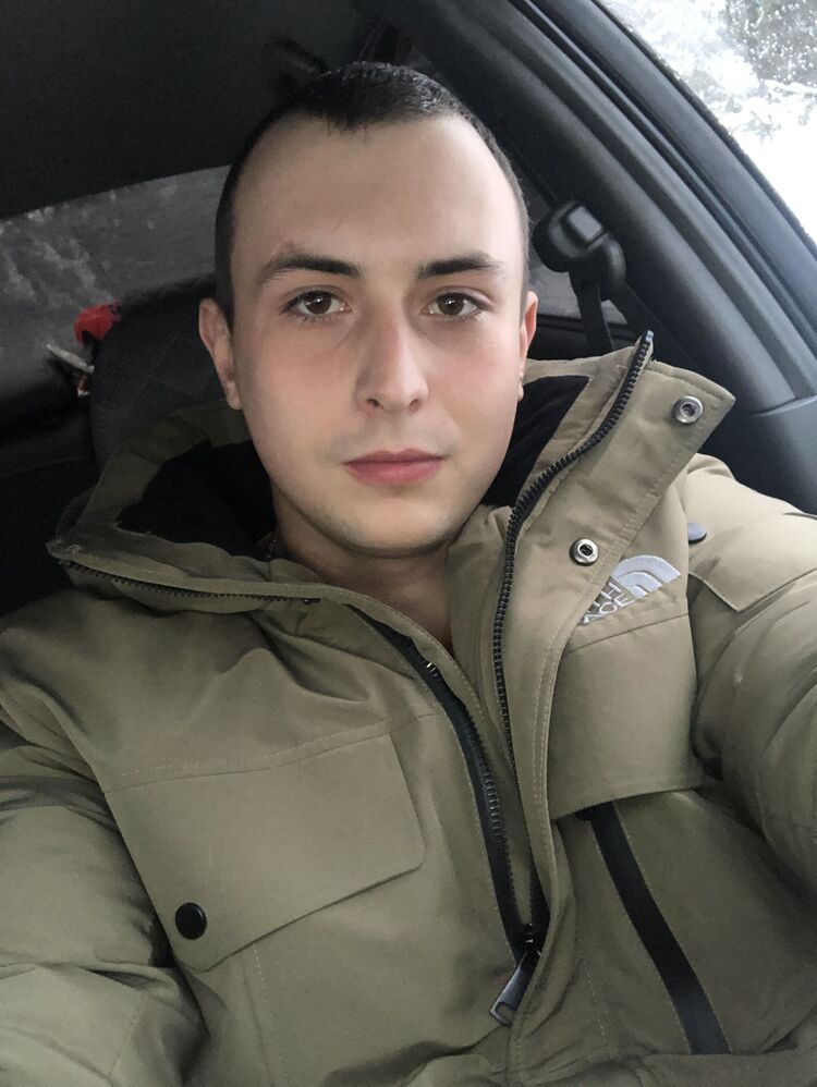  26631342  Pavel, 26 ,    