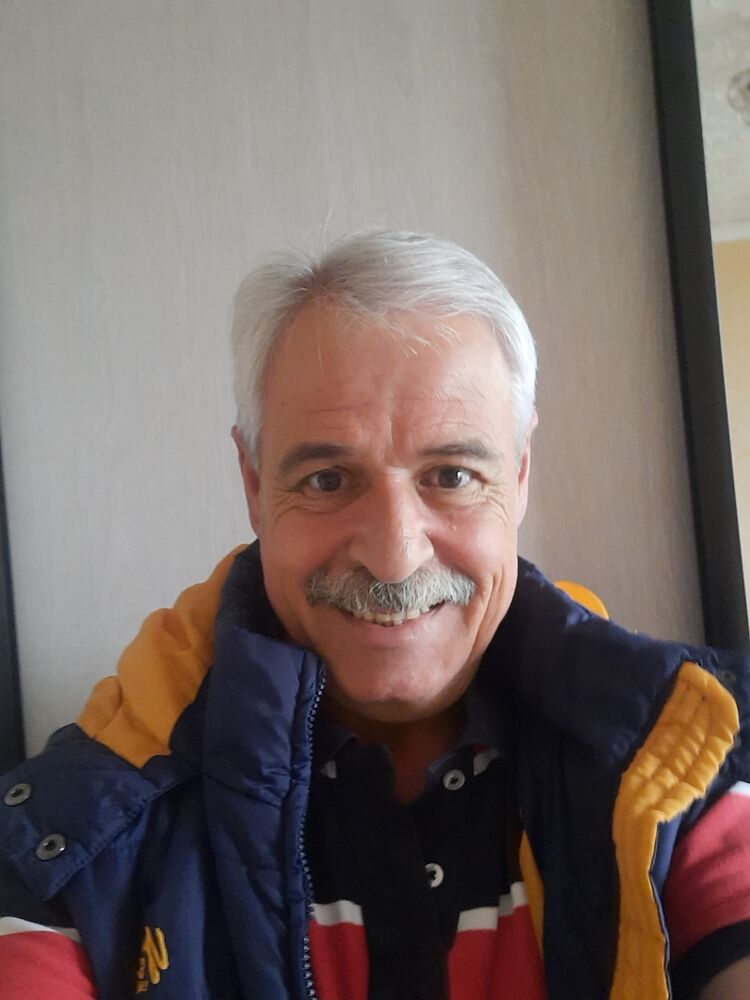  40206442  , 62 ,    