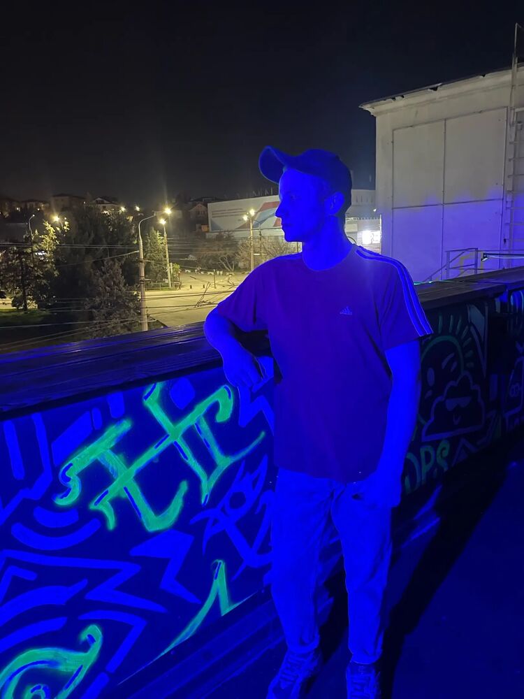  44734572  , 22 ,    
