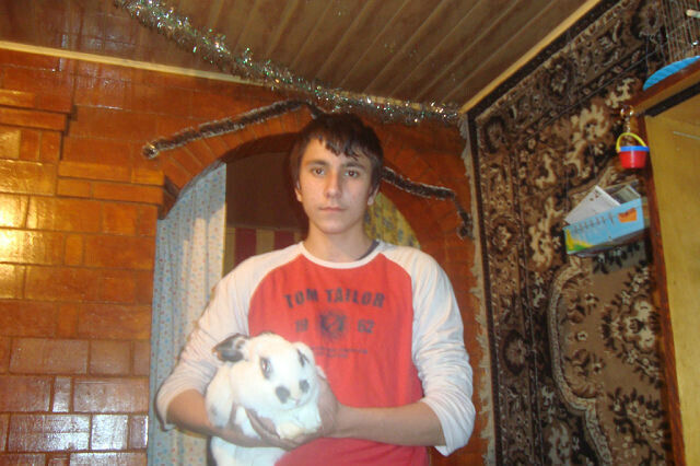 22481842  Andrey, 30 ,    