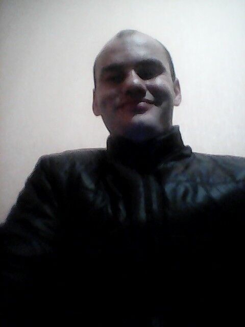  ,   Vladislav, 32 ,   ,   , c 
