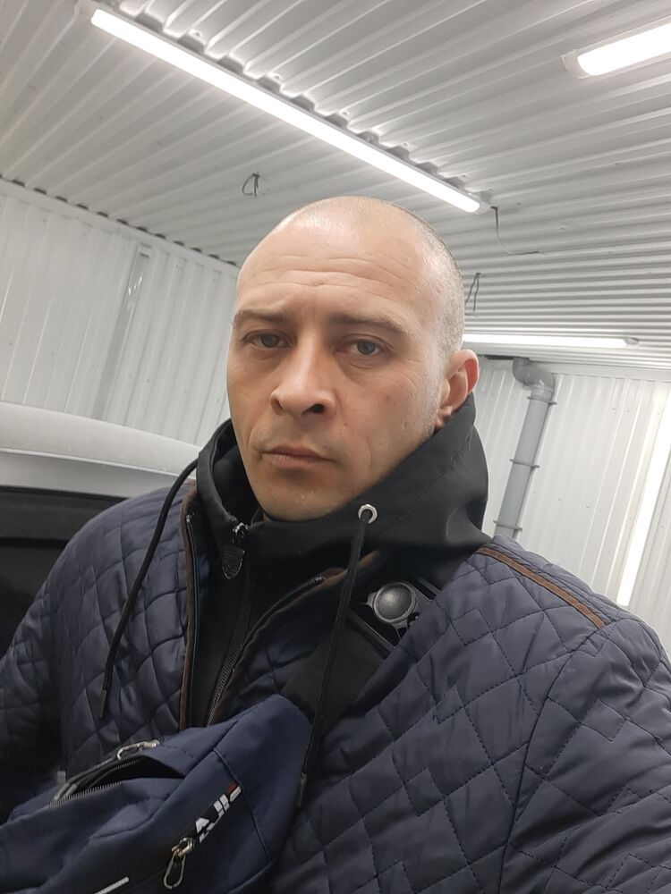  -,   , 37 ,   ,   
