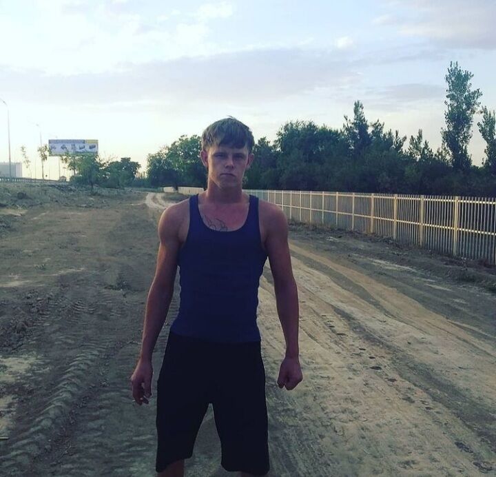  ,   Vladimir, 23 ,   ,   , c , 