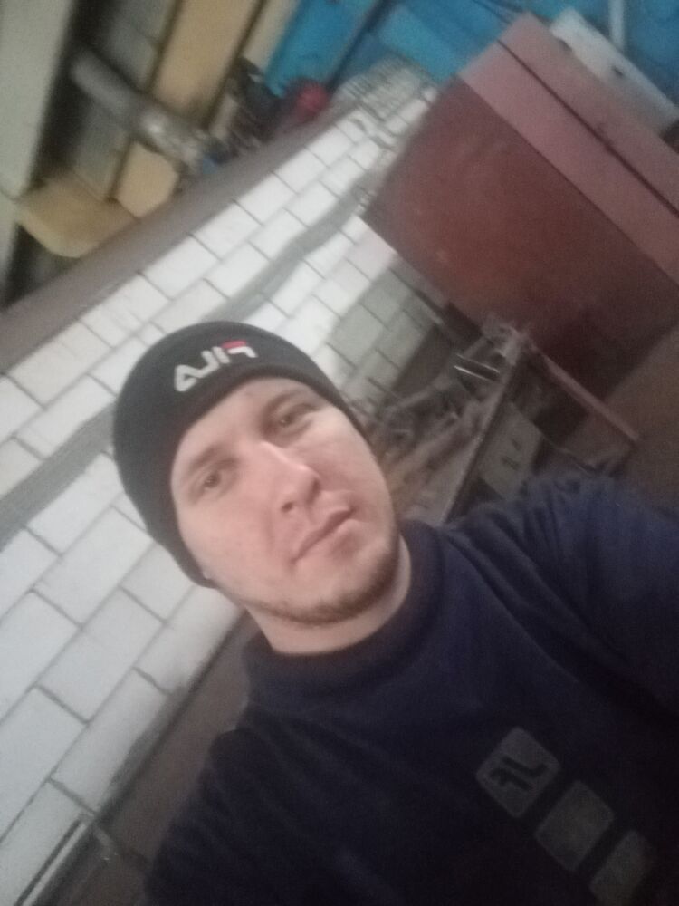  24948142  , 33 ,    