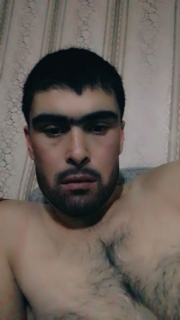  48037992  Adiz Aziz, 24 ,    
