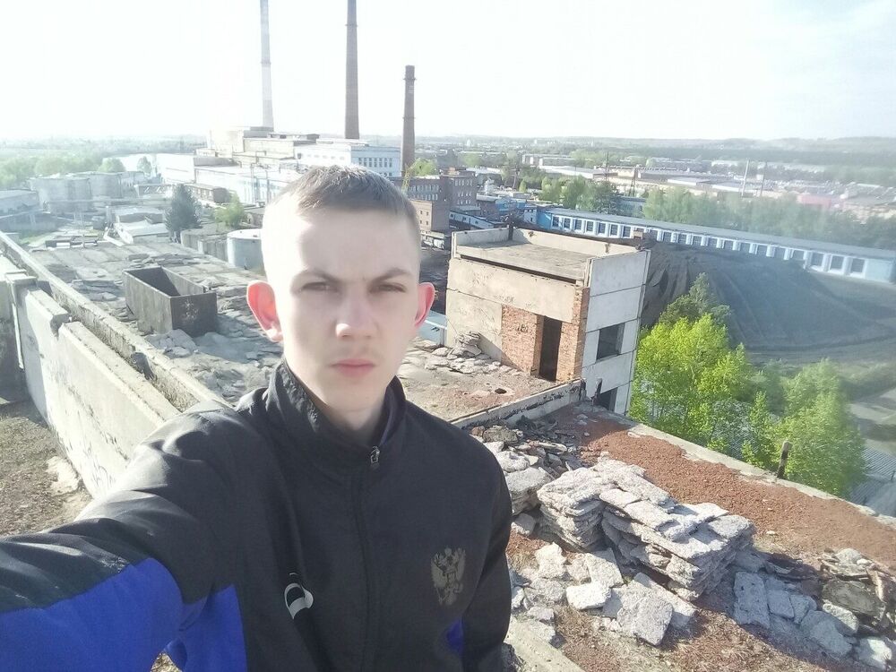  23370102  , 22 ,    