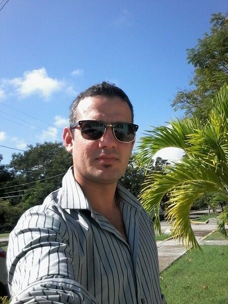  ,   Rolando, 36 ,   ,   , c 