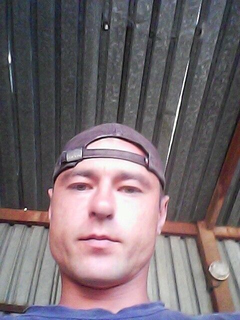  10433532  , 39 ,    