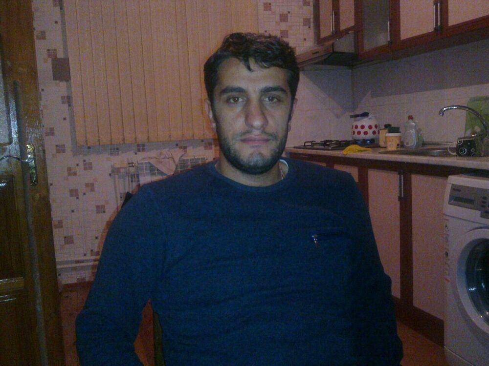  ,   Samir, 40 ,  