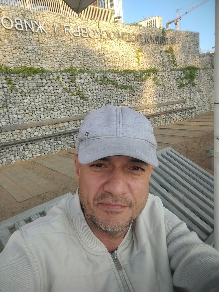 52116362  , 42 ,    