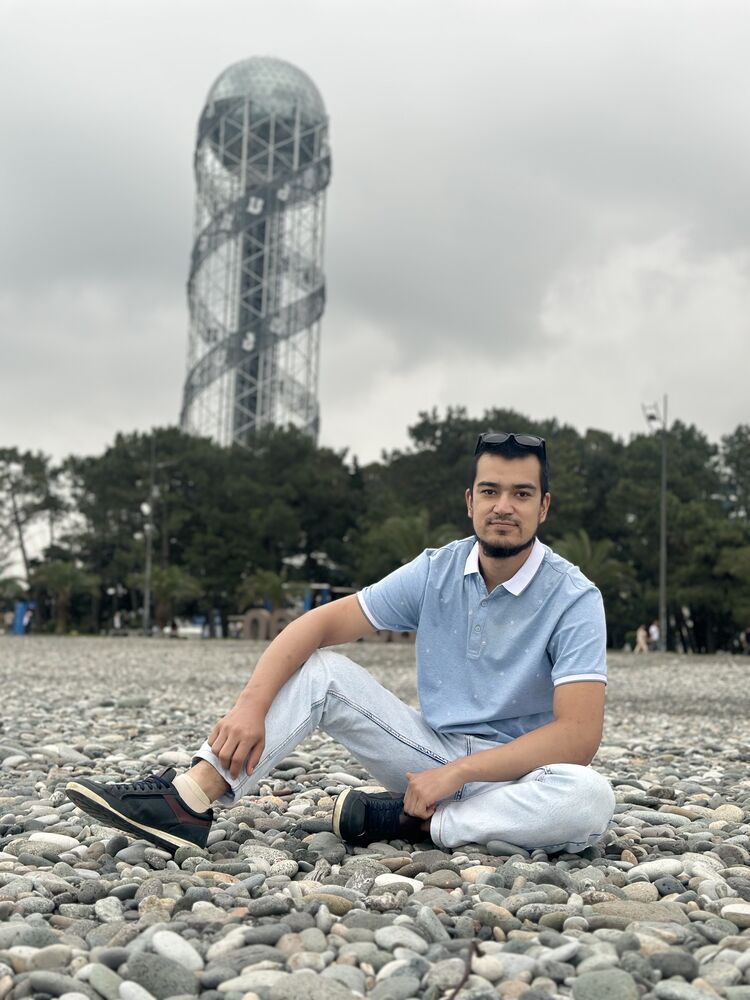  51945982  Misha, 26 ,    