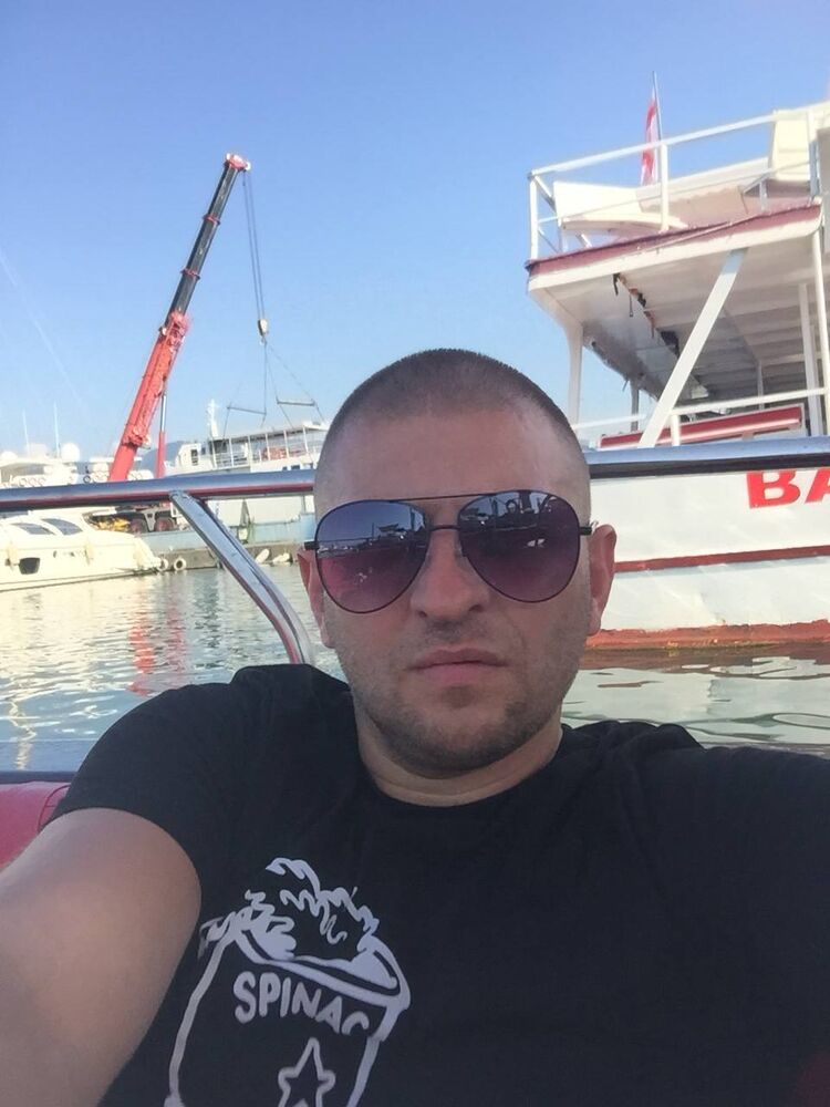 ���� 37233782 ������� ������, 43 ����, ���� ���������� � �������