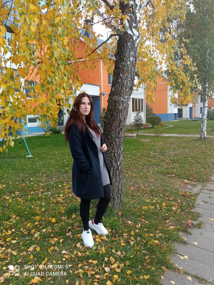  37349812  Viktoriya, 26 ,    
