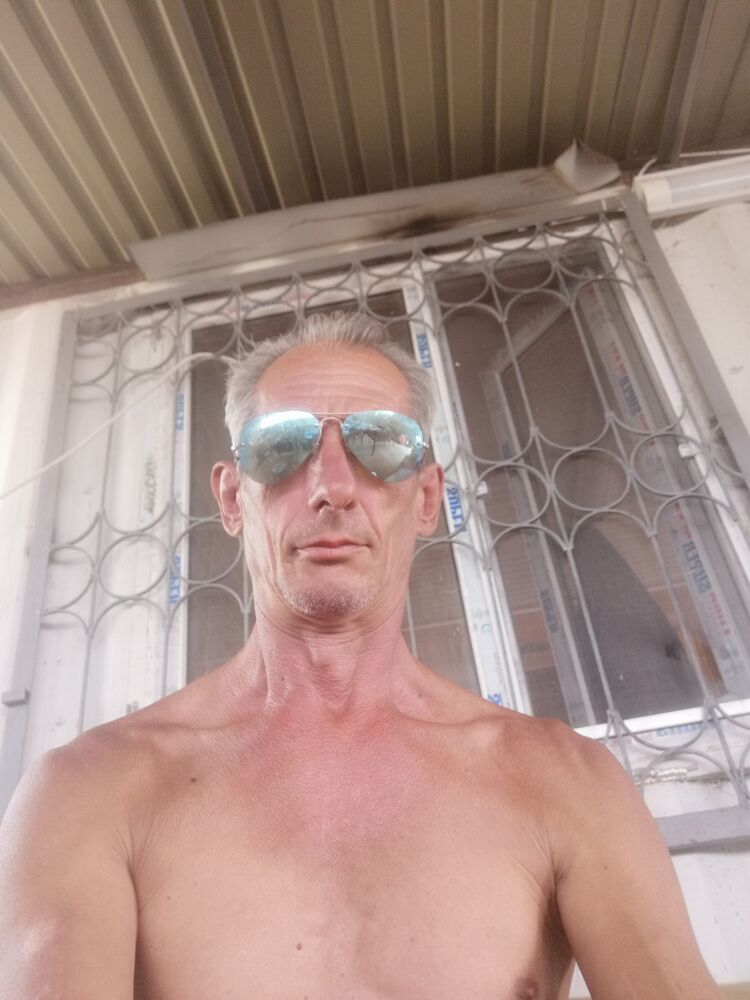  28031182  , 56 ,    