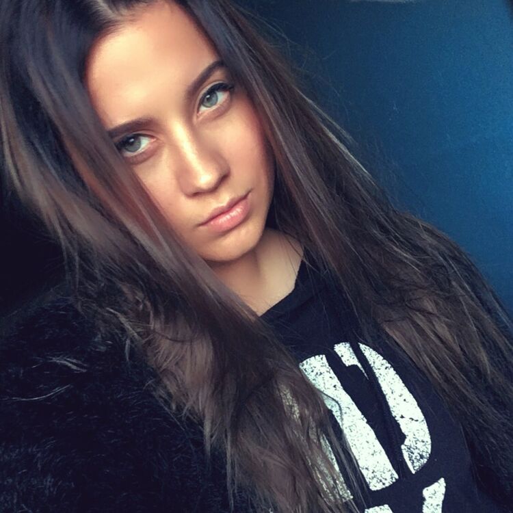  45664332  , 25 ,    