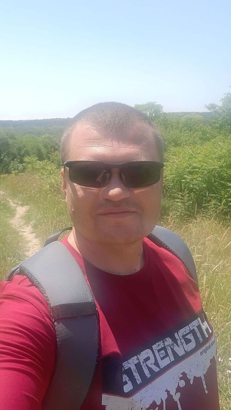  35536132  Sergey, 44 ,    