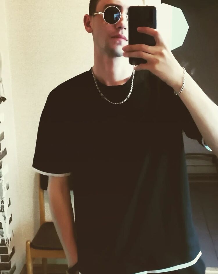  ,   Stanislav, 27 ,   ,   , c , 
