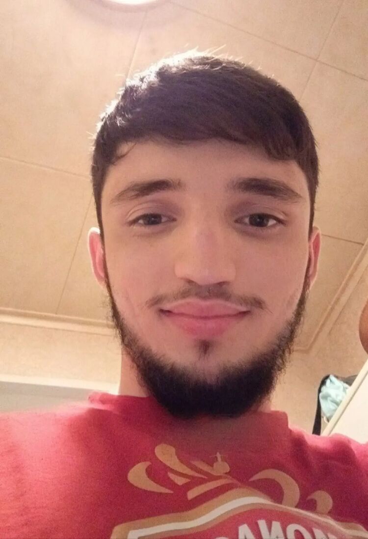  27220632  Samir, 27 ,    