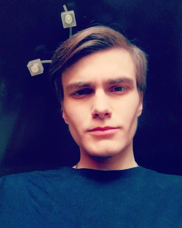  47927132  , 24 ,    