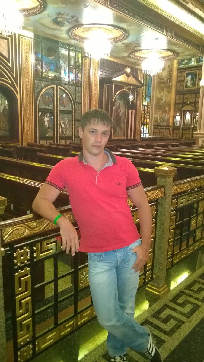  ,   Timur, 37 ,   