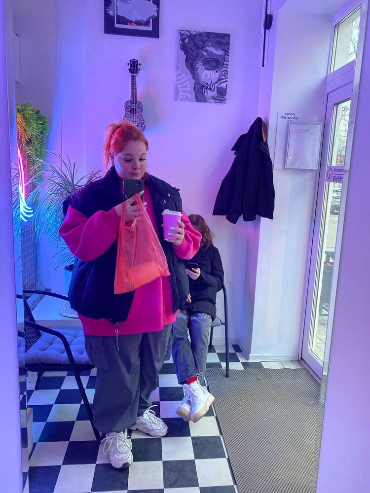  53050432  , 21 ,    