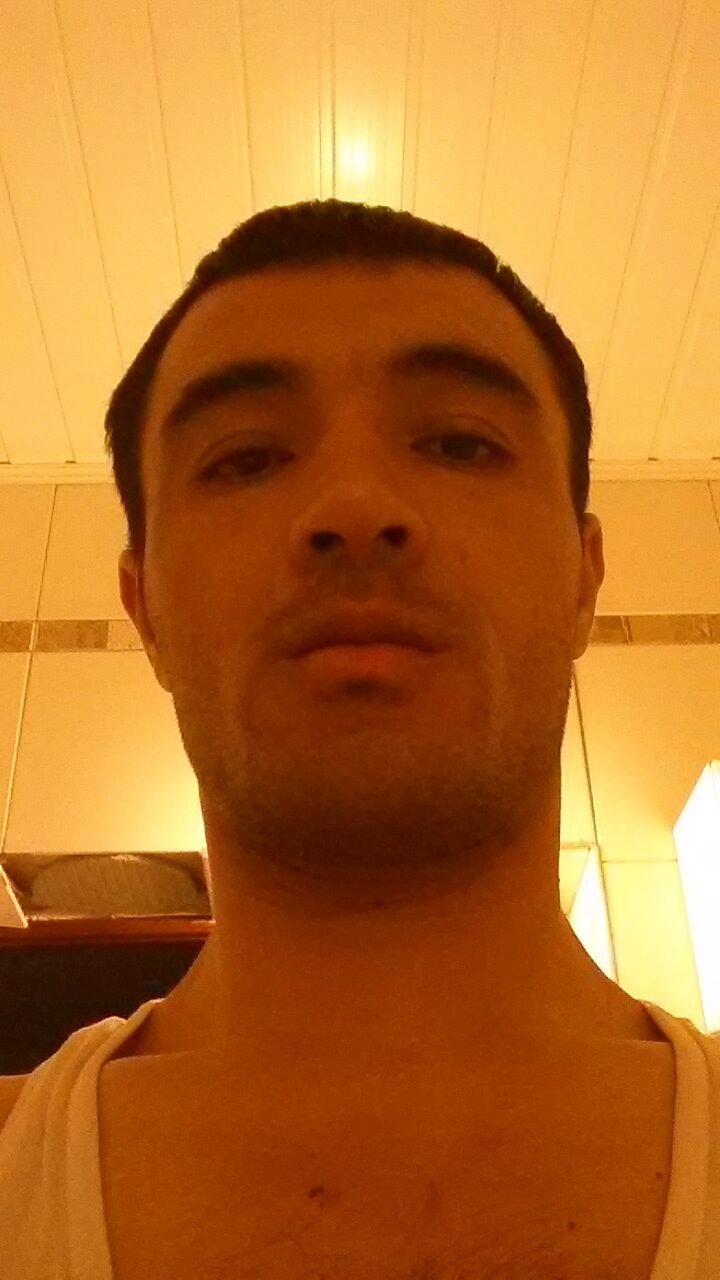  31402972  Daniyr, 41 ,    