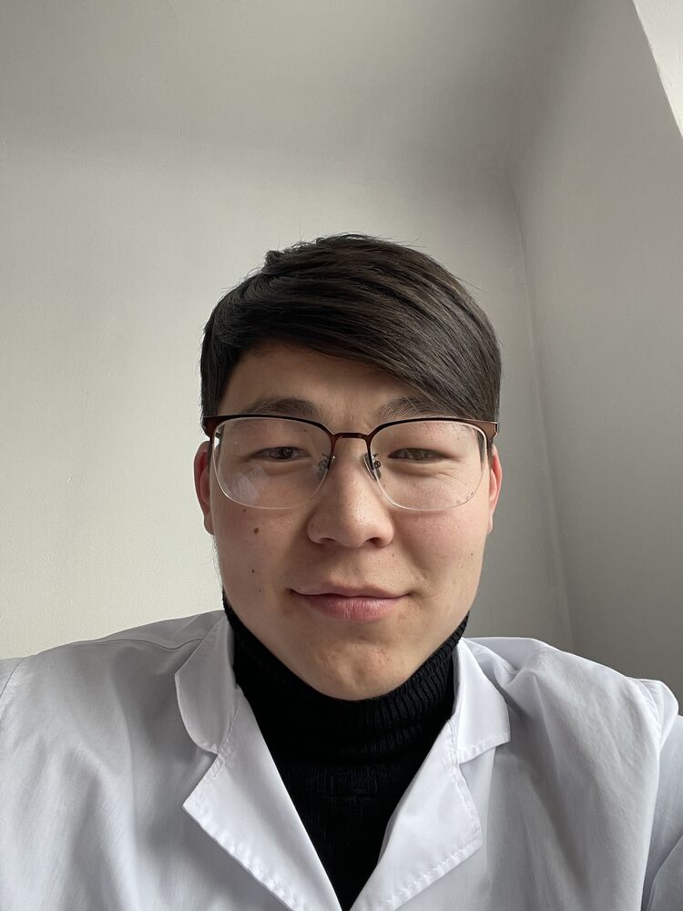  33614202  Kuanysh, 25 ,    