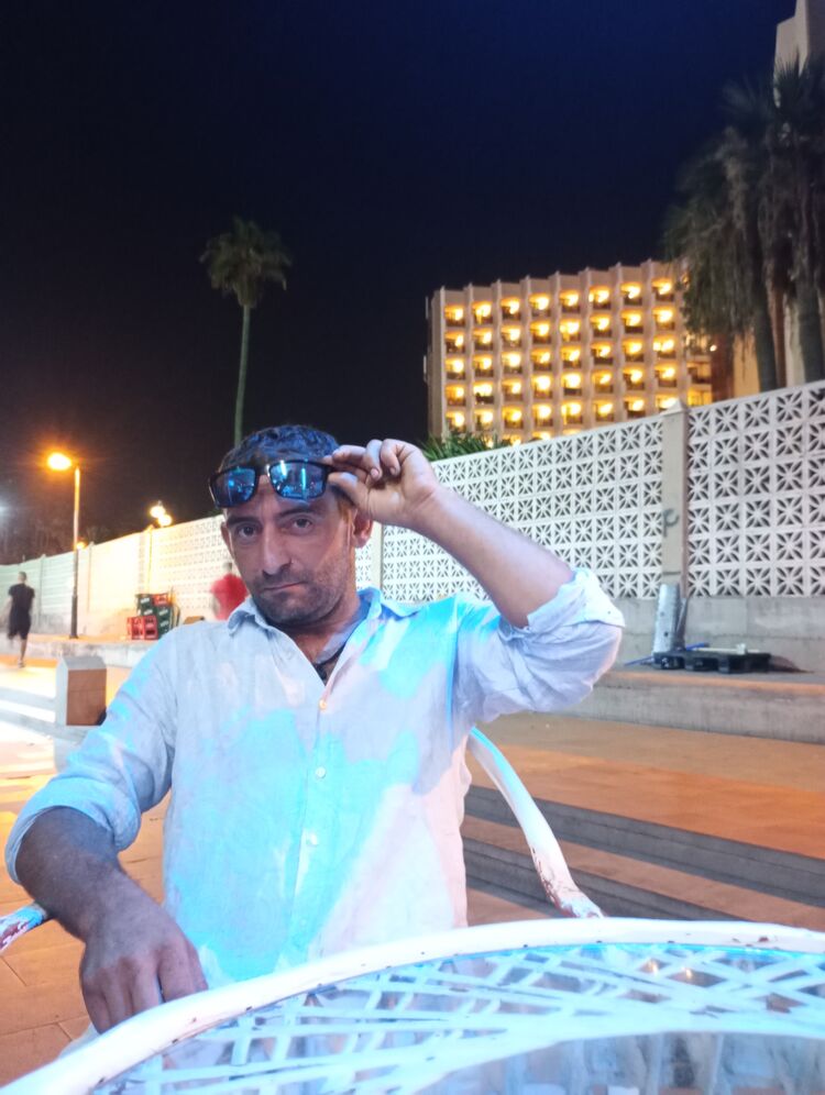 ���� 56155222 ������� Mikle, 27 ���, ���� ���������� � Alzira