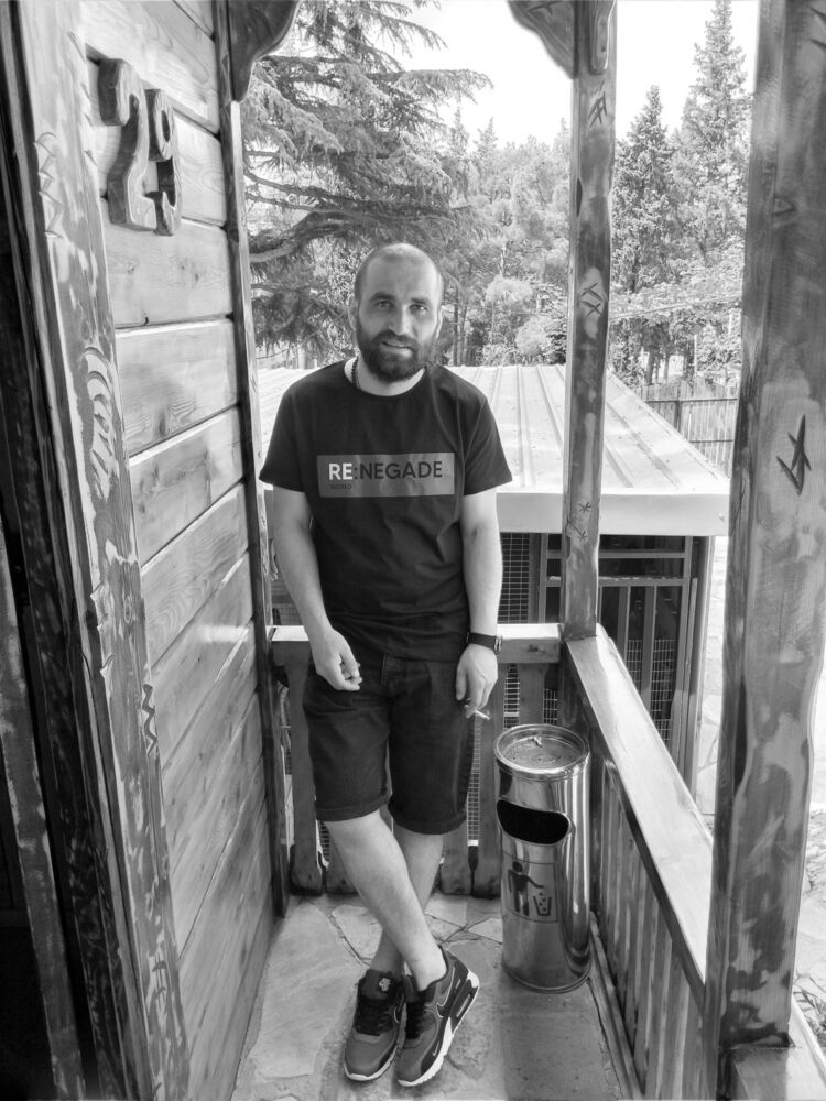  23193342  Beka, 35 ,    