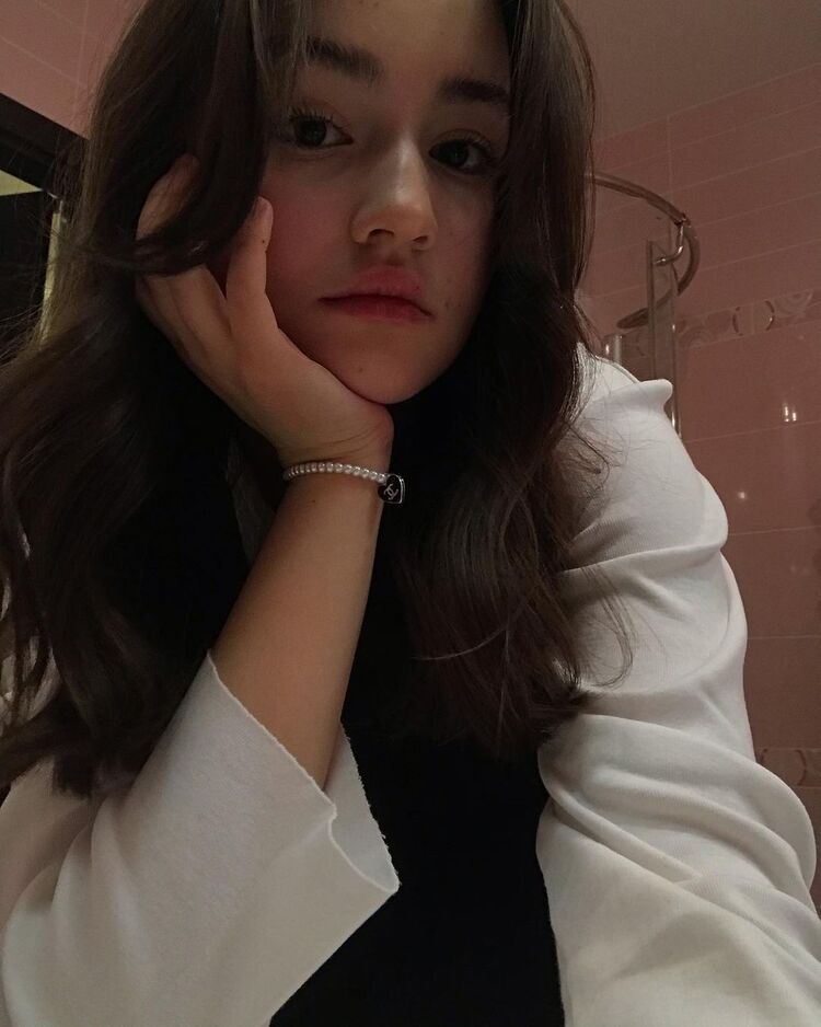  ,   , 27 ,   ,   