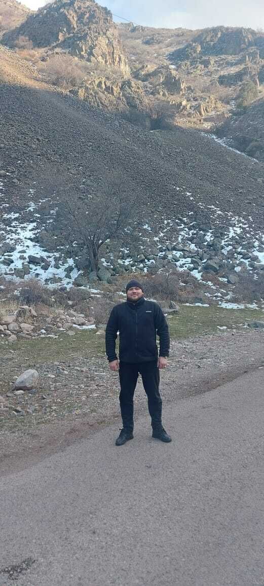  32549252  , 41 ,    