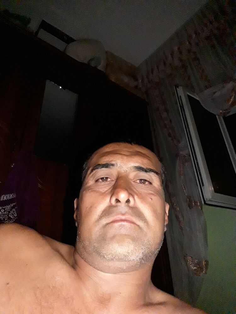  28511702  , 47 ,    