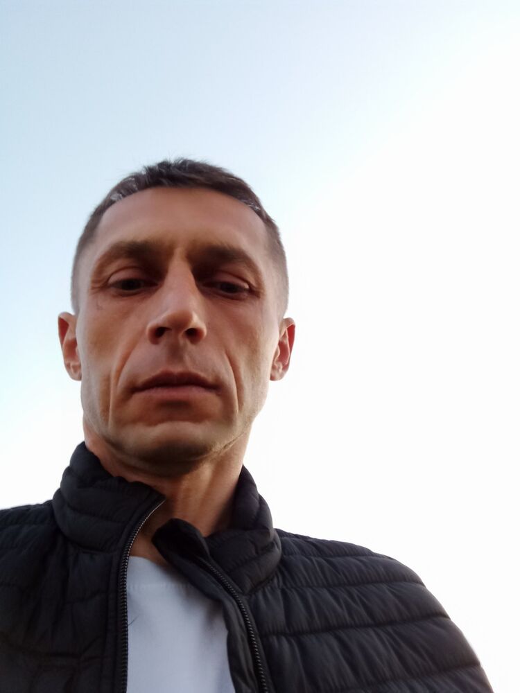  46589342  , 51 ,    