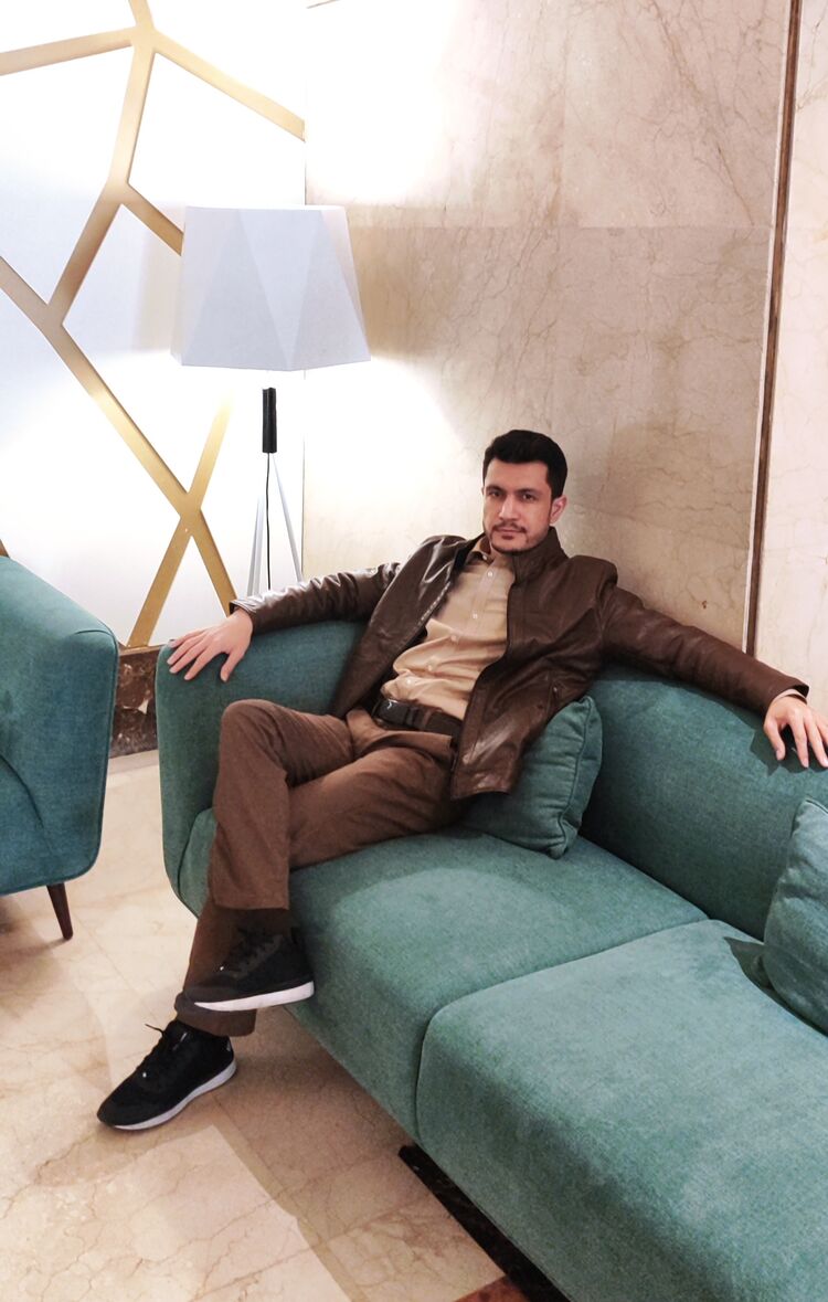  Kruje,   Alex, 28 ,   ,   