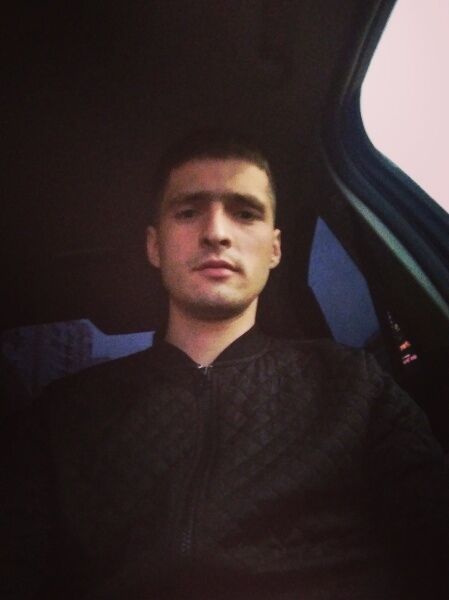  ,   Valery, 31 ,  
