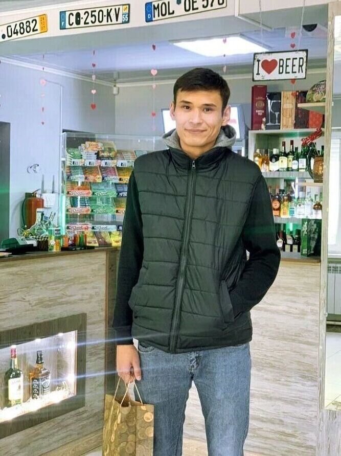  ,   Nur, 24 ,   ,   