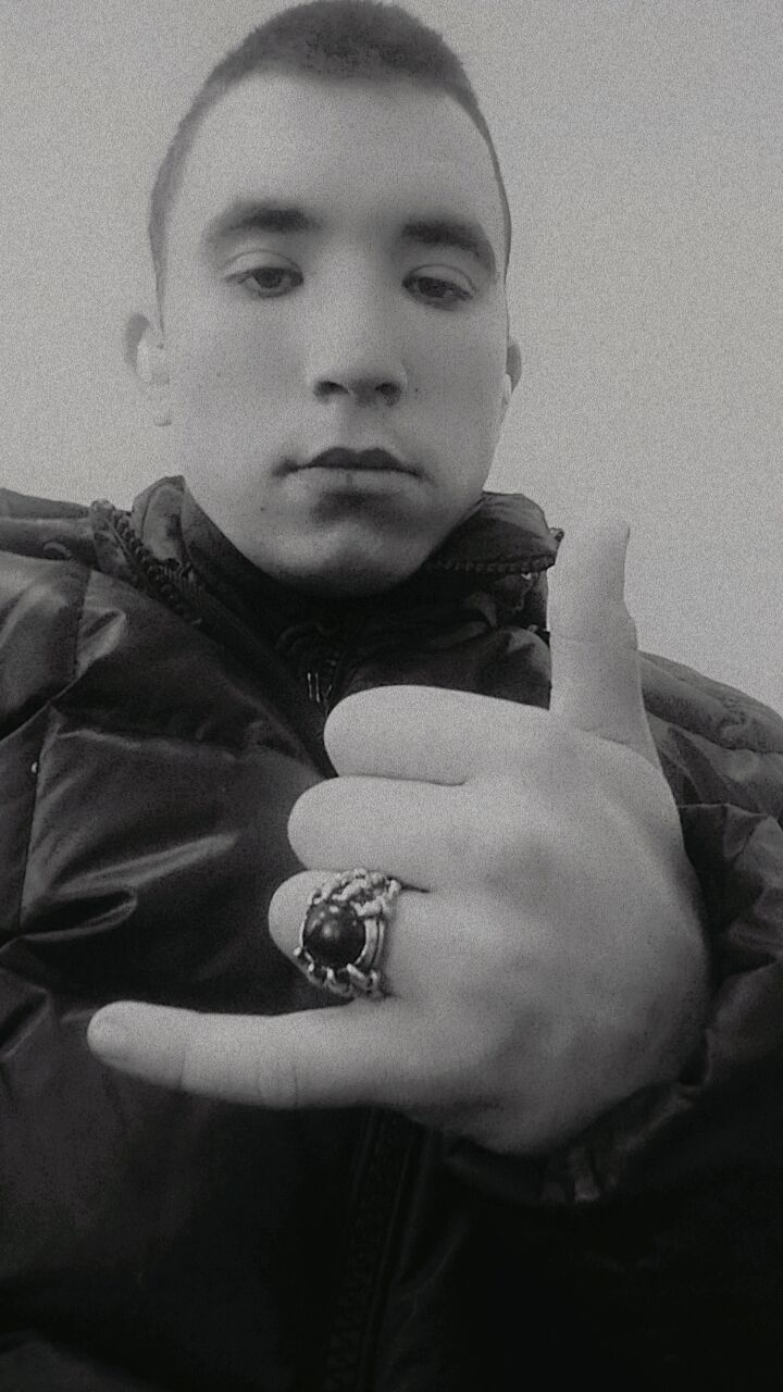  -,   Aleksandar, 18 ,   ,   , c , 