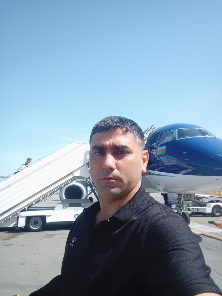  44040272  , 36 ,    --