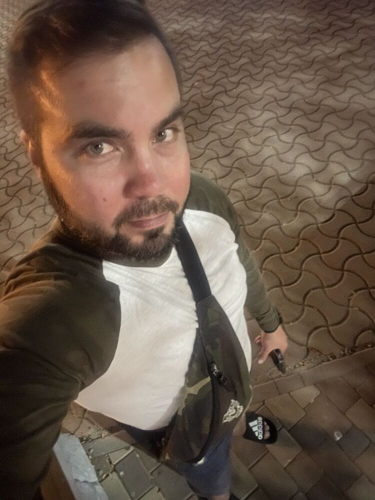  37513332  , 39 ,    