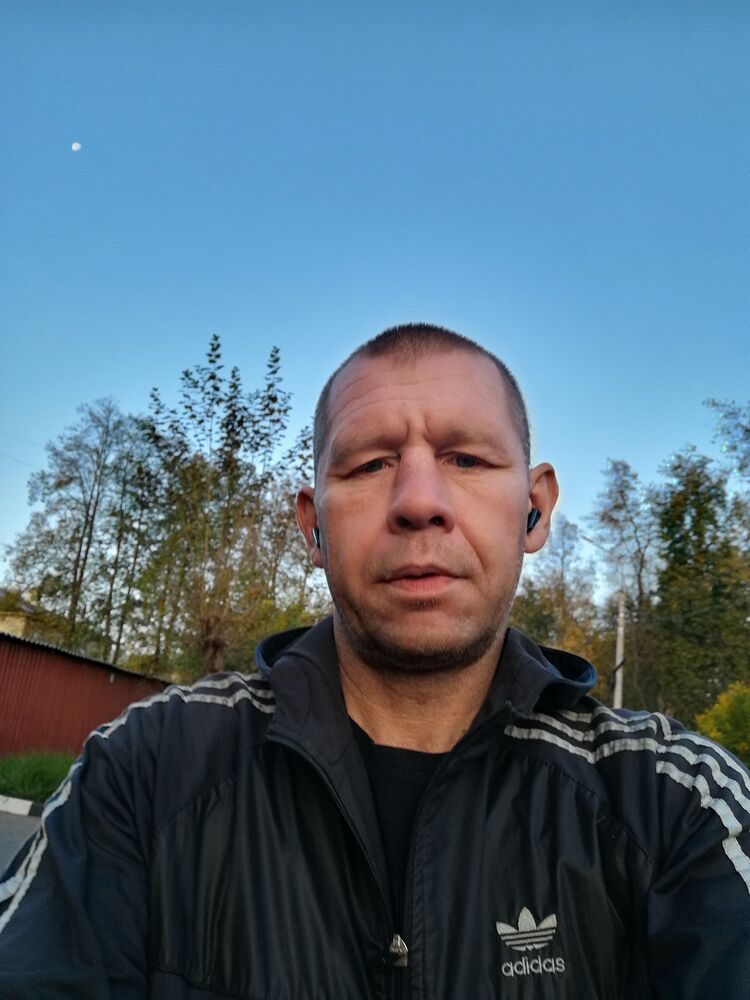  38273232  Alexey, 43 ,    