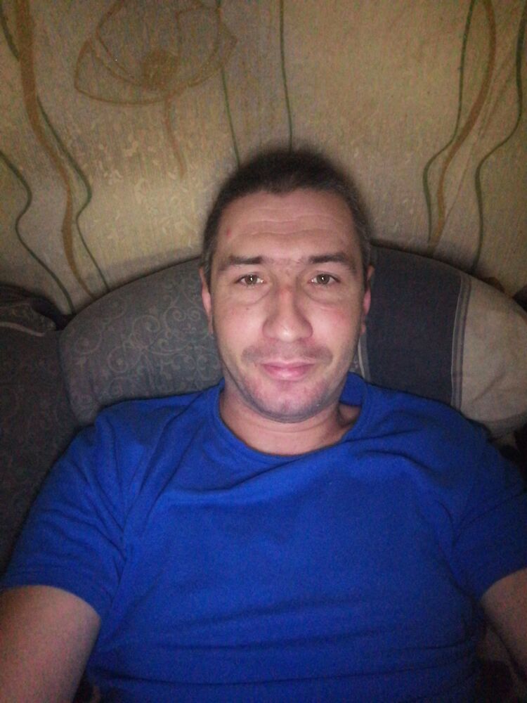  48329532  , 35 ,    