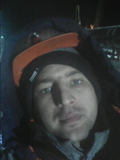  17954982  Dimarik, 38 ,    