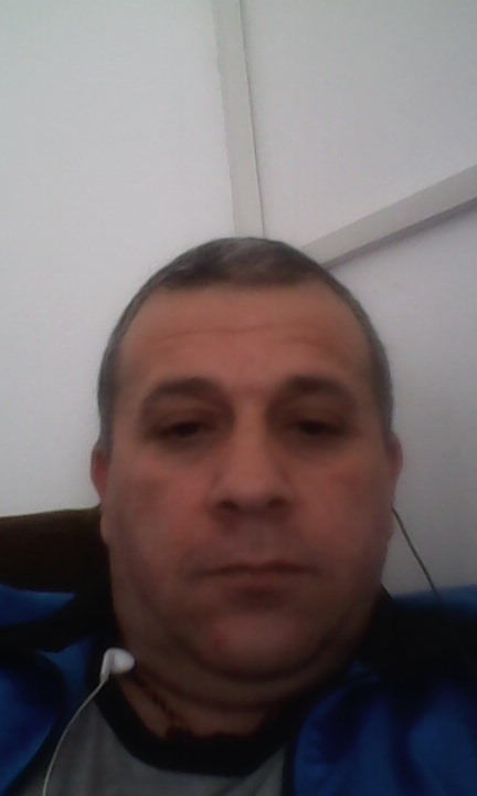  18310352  Garik, 49 ,    Mantua