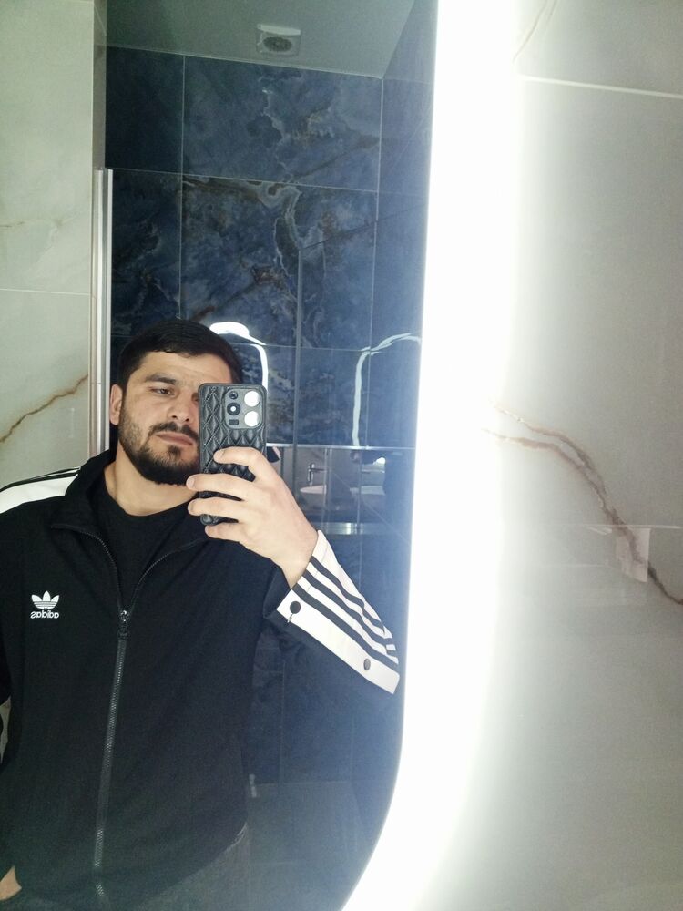  53548252  , 28 ,    