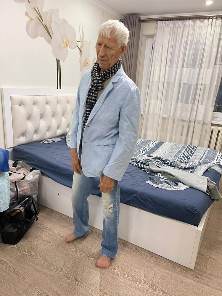  ,   , 75 ,   ,   