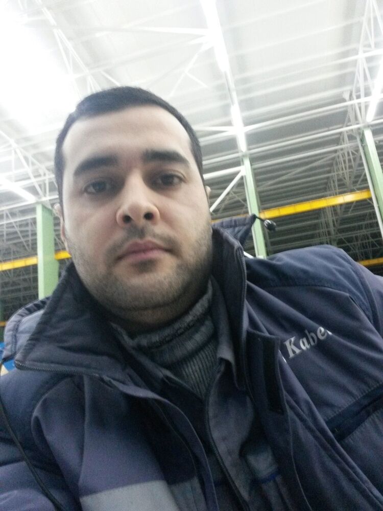  5429912  Milan89, 36 ,    