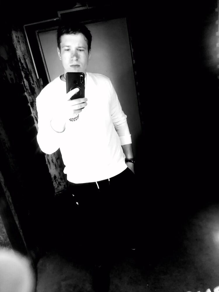  54331562  Evgeny, 24 ,    