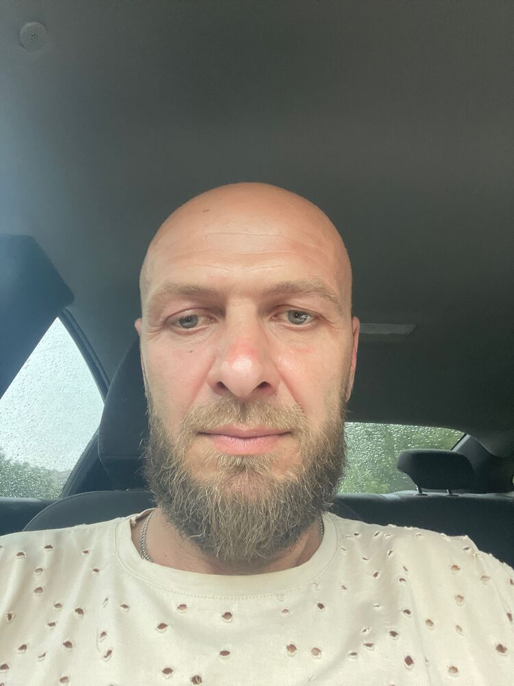  52589742  , 39 ,    -